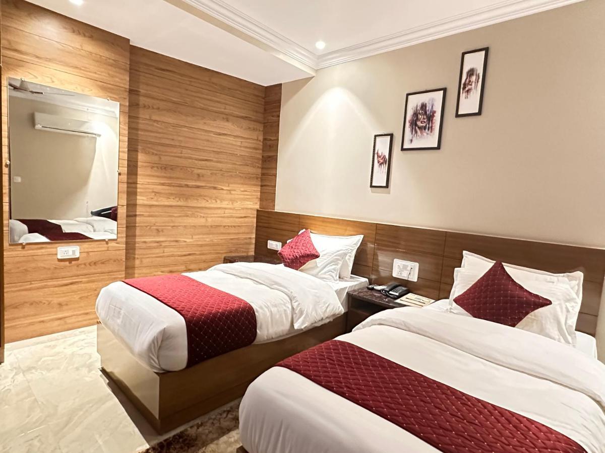 Highlands Hotel Rishīkesh 外观 照片